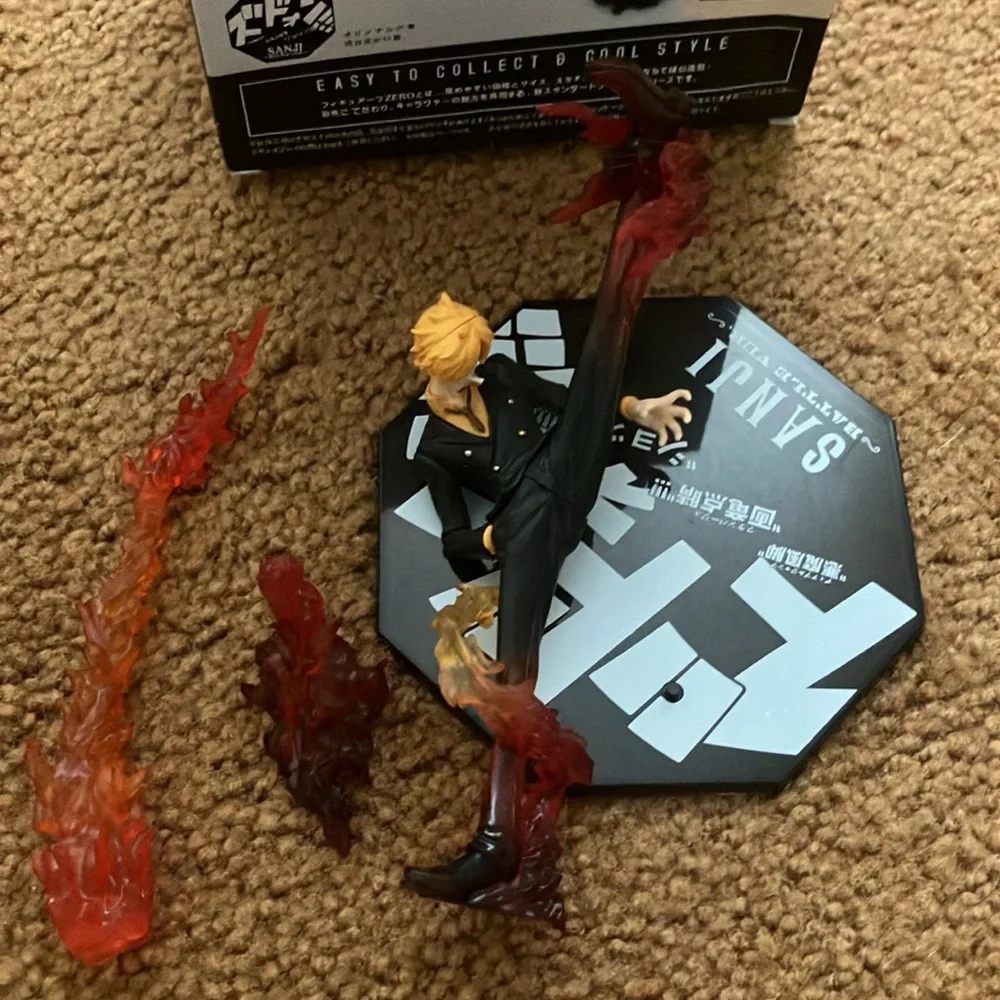 Sanji Action Figure with Flame Effect - Picture 3 of 7